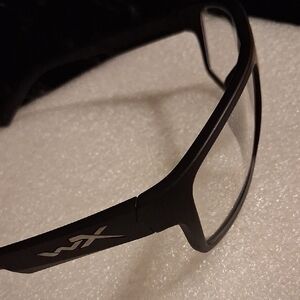 Black Men's Eyewear